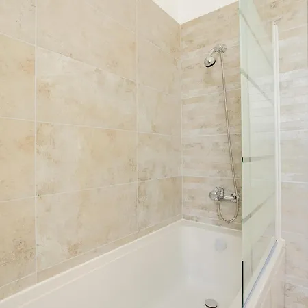 Апартаменты Smarald Wings 30