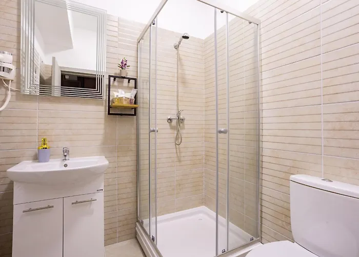 Smarald Wings 30 * Bucureşti